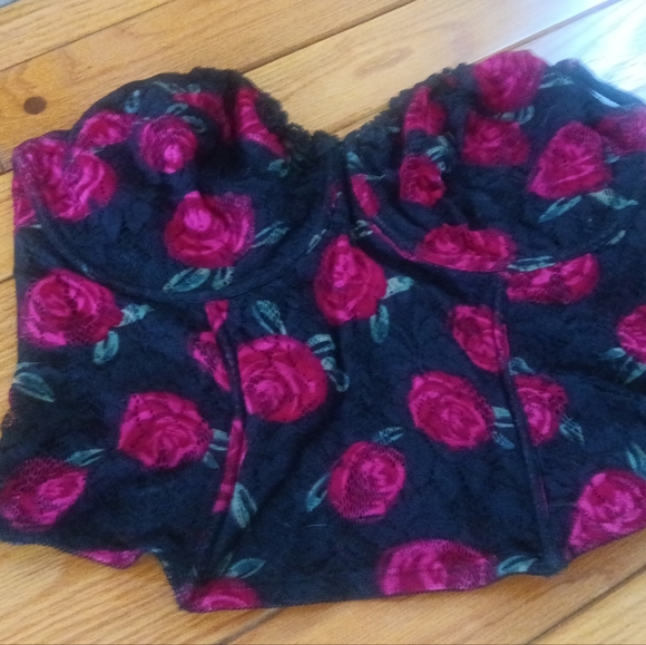 Floral Black and Red Bustier Top Plus Six Other N - Picture 1 of 9